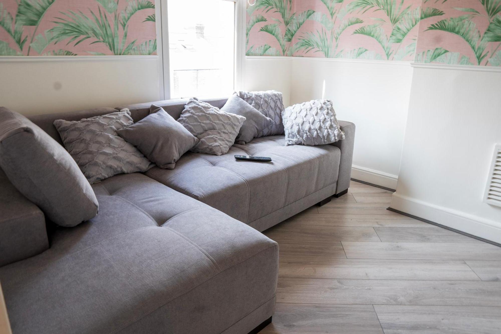 5c- Stylish Urban Retreat - Spacious 2 Bed Flat Appartamento *