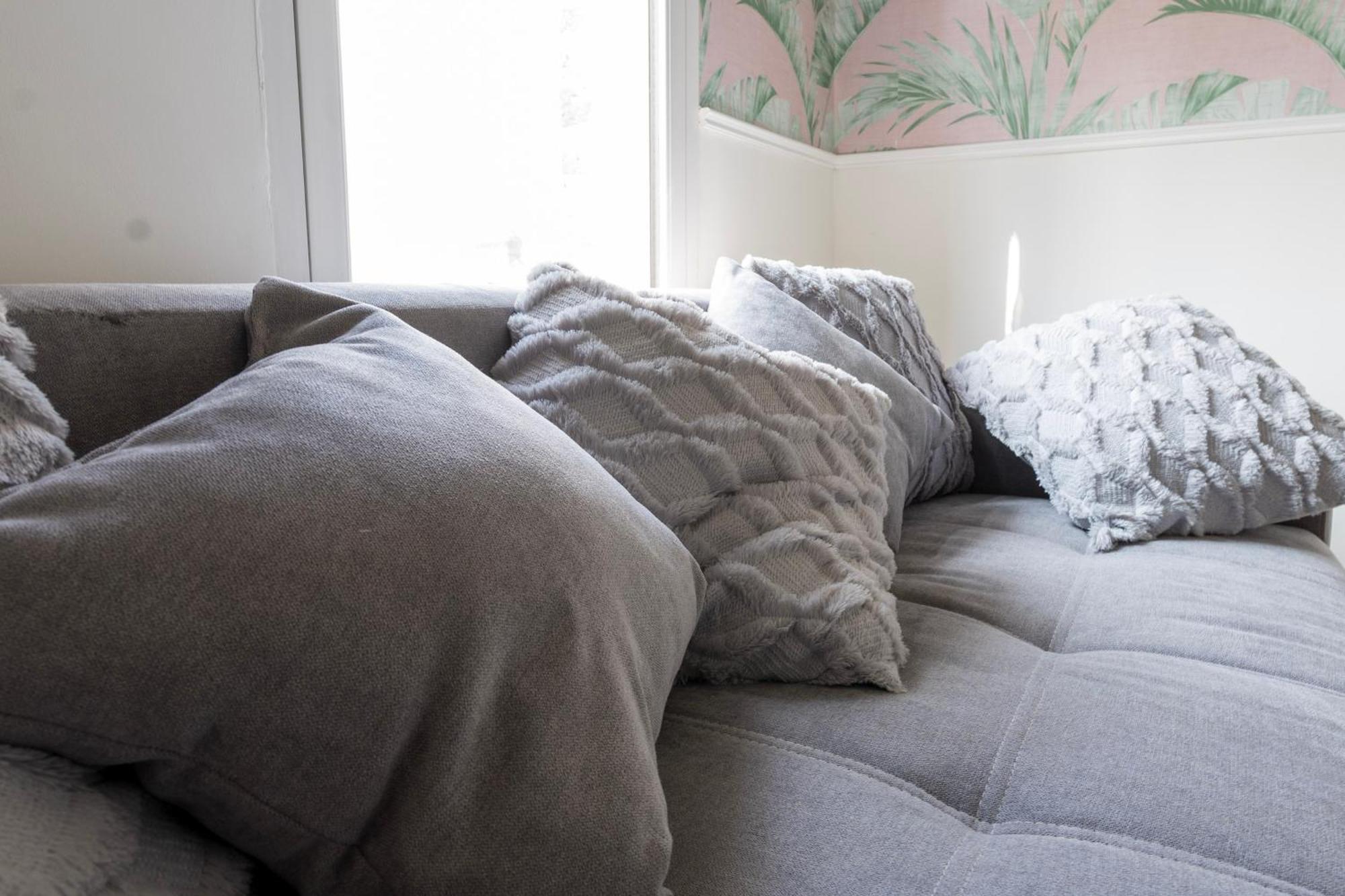 5c- Stylish Urban Retreat - Spacious 2 Bed Flat Appartamento *