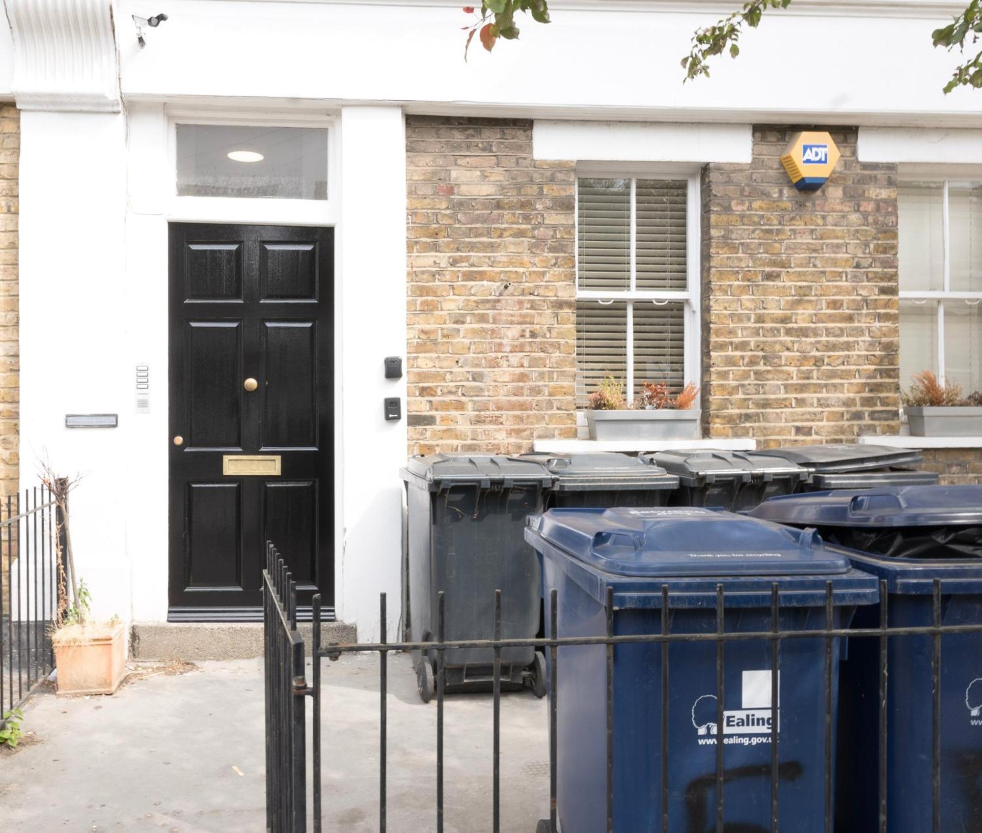 Appartamento 5c- Stylish Urban Retreat - Spacious 2 Bed Flat Londra