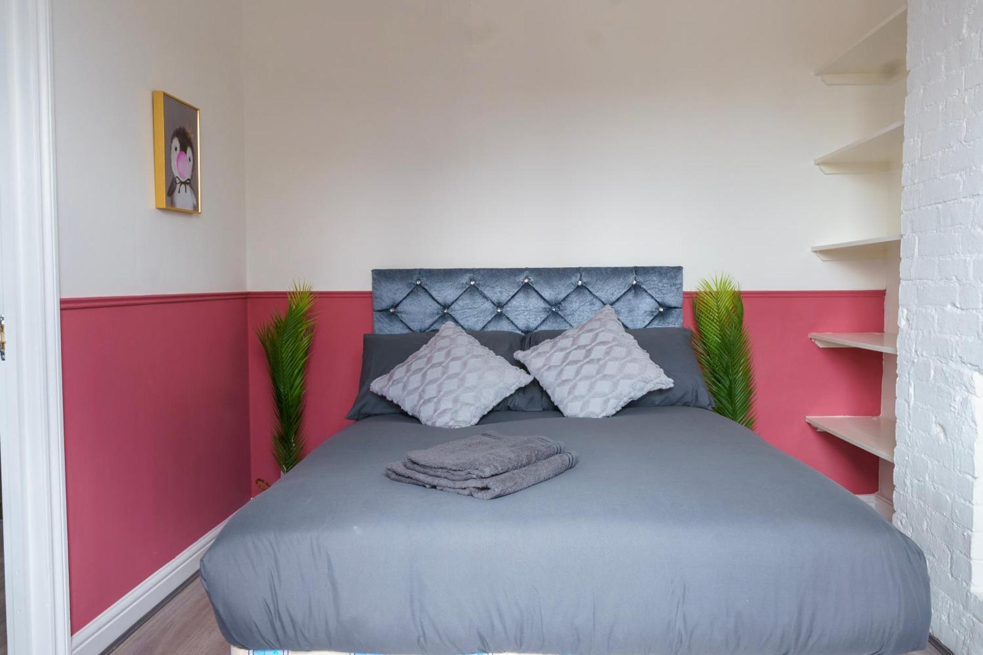 Appartamento 5c- Stylish Urban Retreat - Spacious 2 Bed Flat Londra