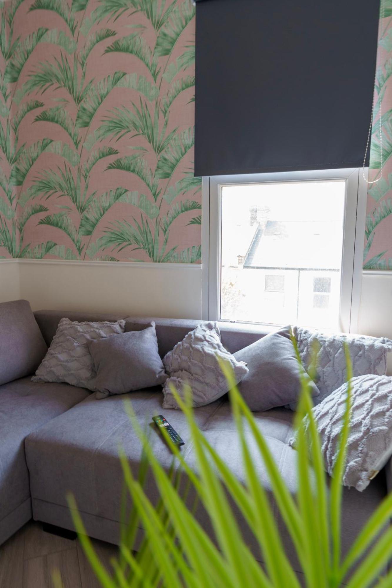 Appartamento 5c- Stylish Urban Retreat - Spacious 2 Bed Flat