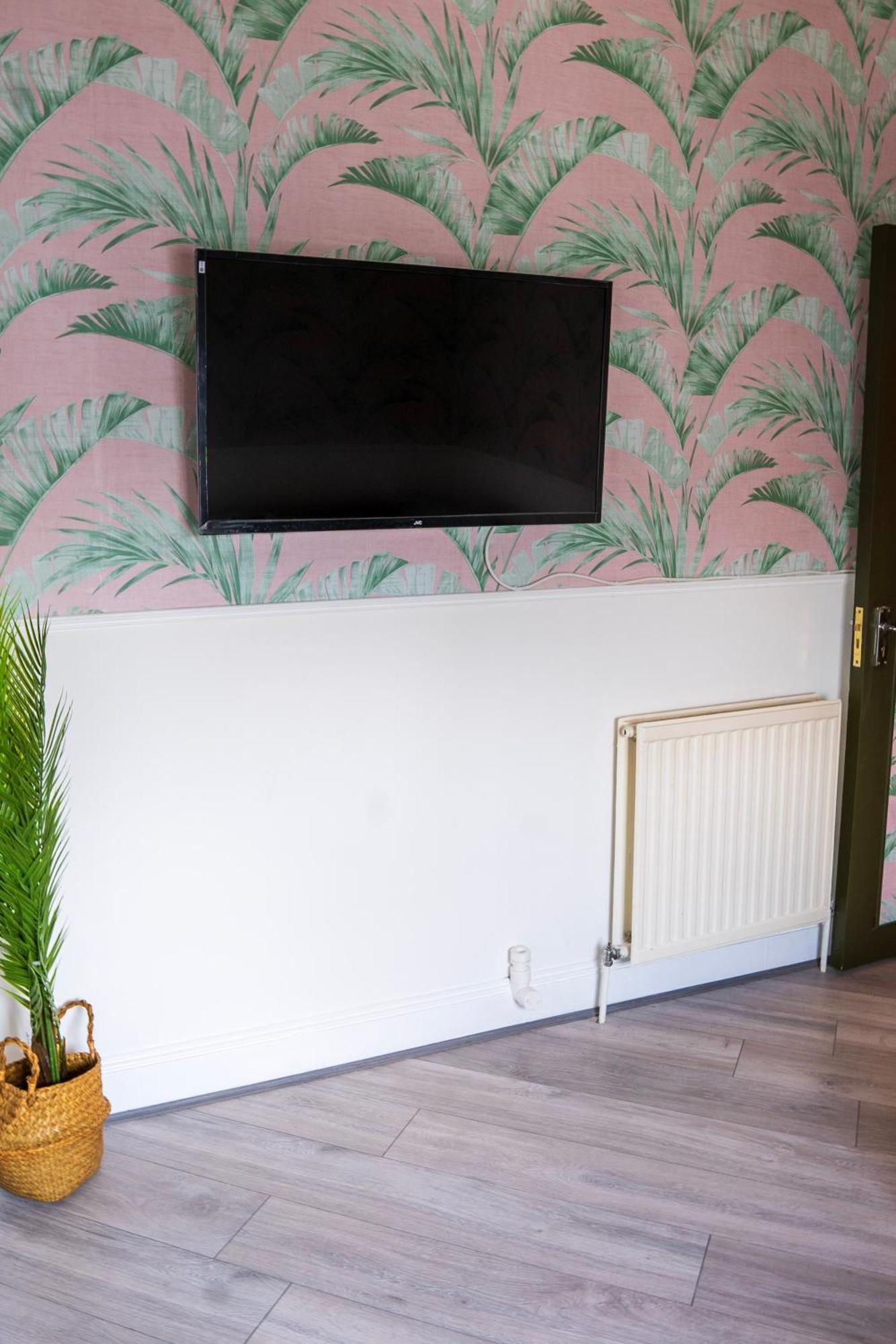 5c- Stylish Urban Retreat - Spacious 2 Bed Flat Appartamento Londra