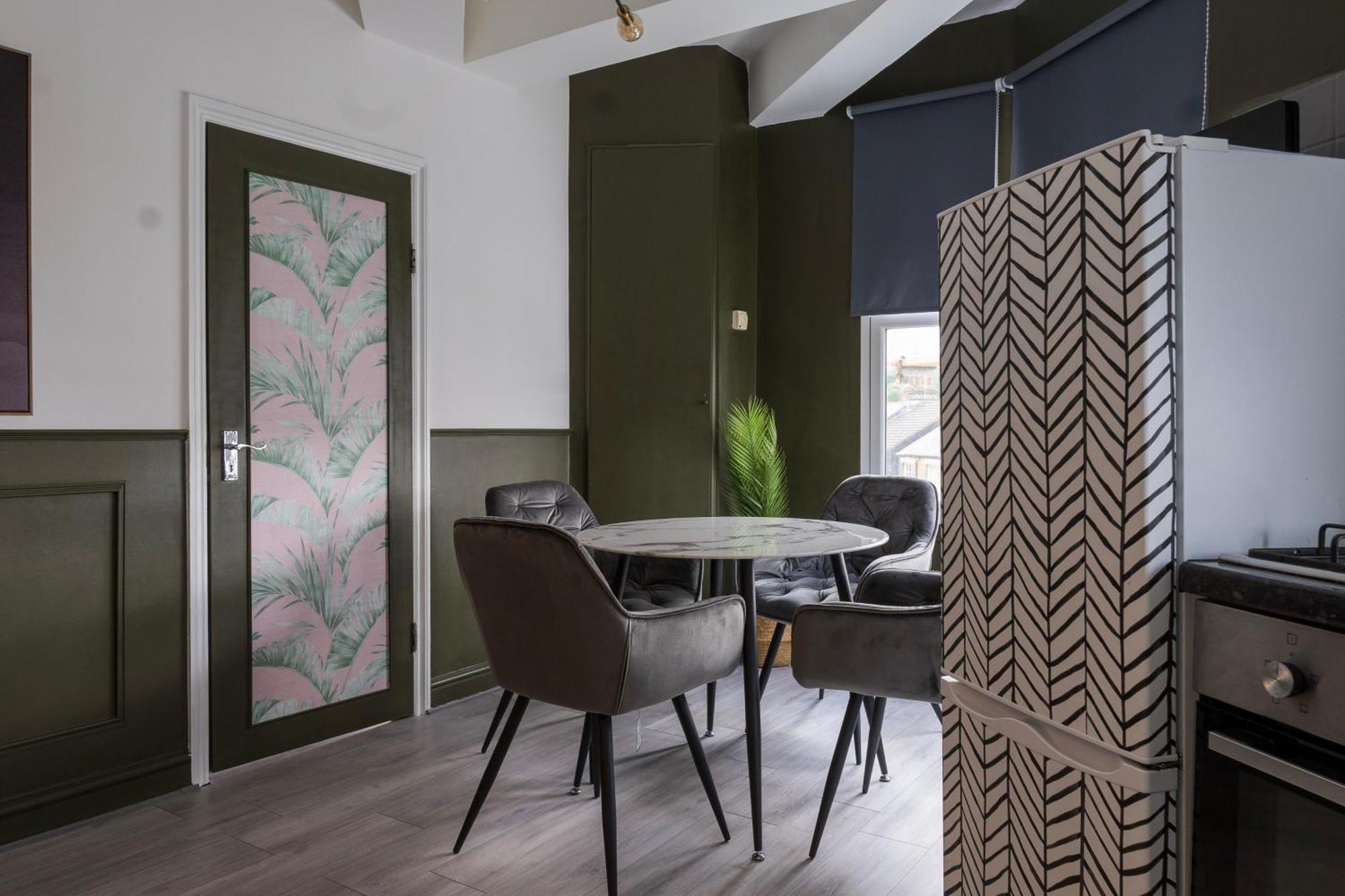 5c- Stylish Urban Retreat - Spacious 2 Bed Flat * Londra
