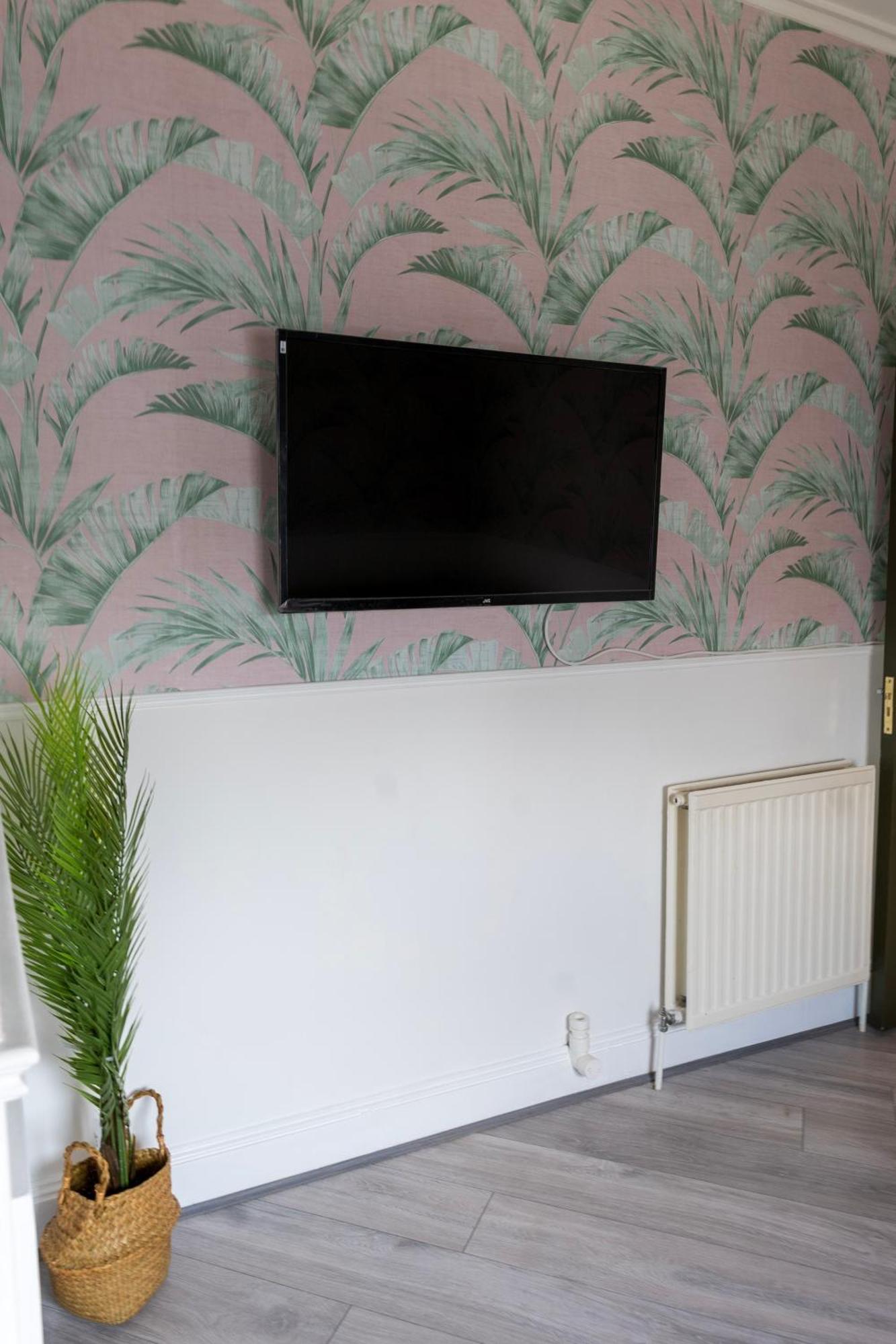 5c- Stylish Urban Retreat - Spacious 2 Bed Flat Appartamento Londra